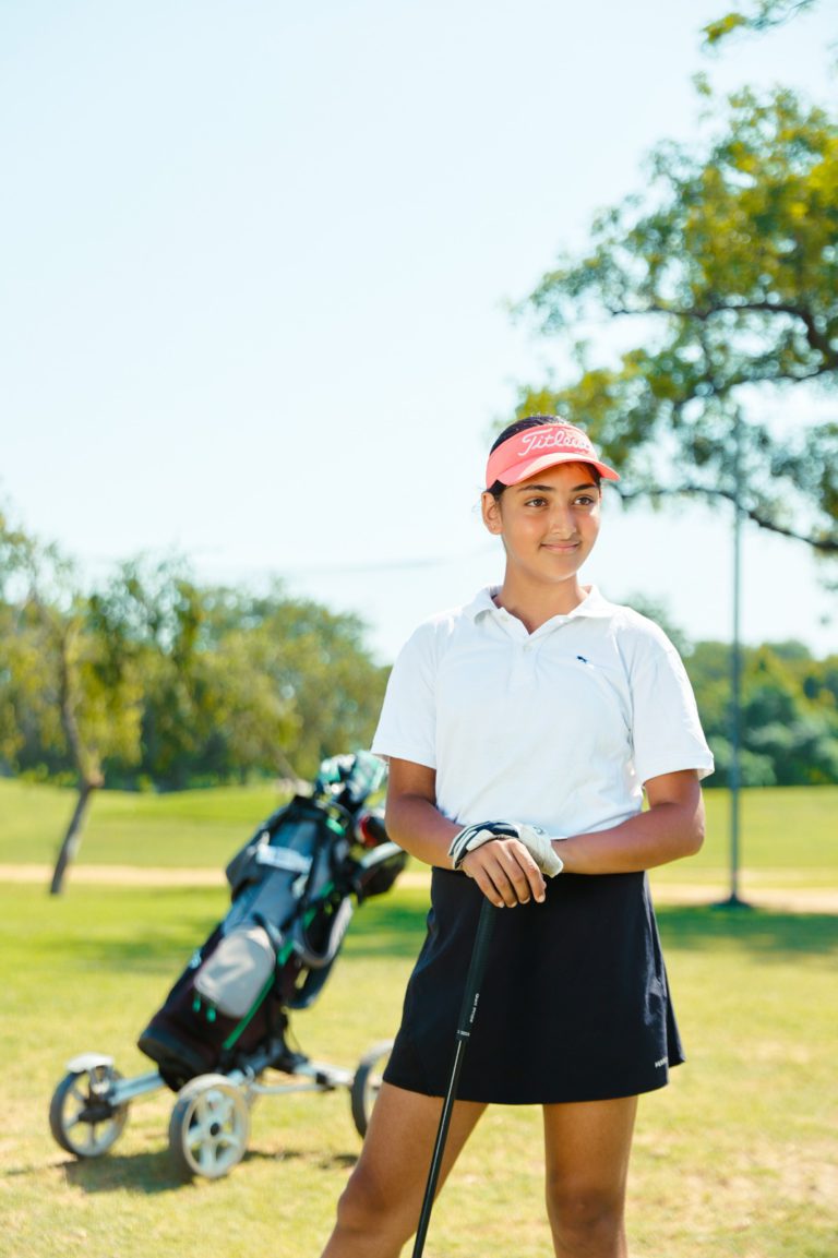 भारत की उभरती हुई और अंतरराष्ट्रीय स्तर पर देश का नाम रोशन करने वाली युवा गोल्फ खिलाड़ी शिक्षा जैन